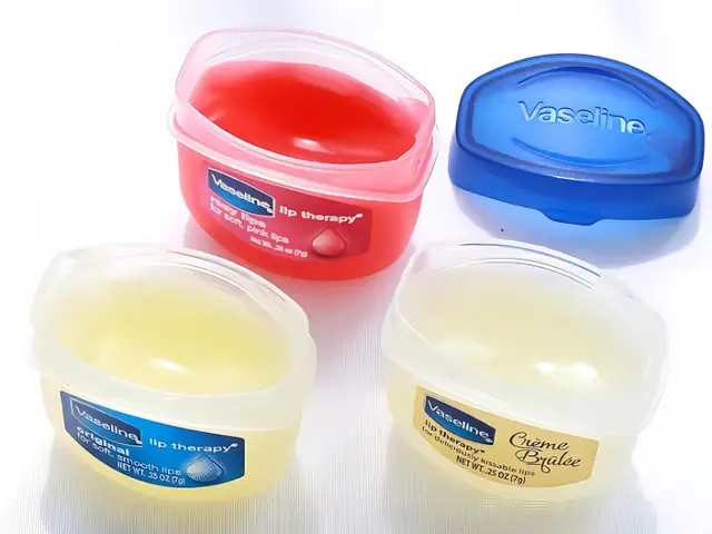 Son dưỡng môi mini