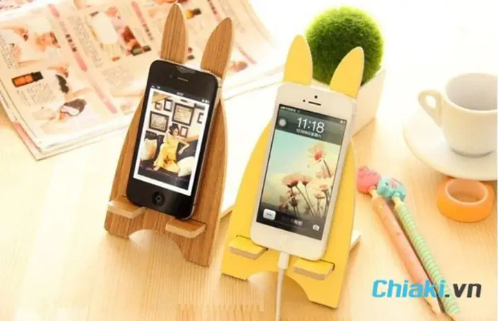 1.15. Giá đỡ điện thoại