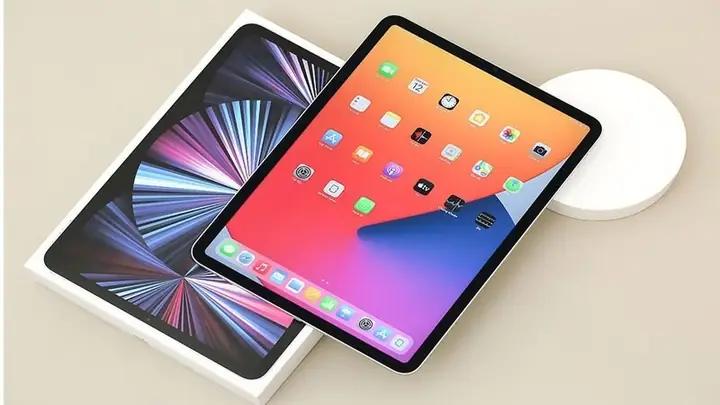 Gợi Ý Quà Sinh Nhật Con Gái Theo Độ Tuổi & Sở Thích Nổi Bật