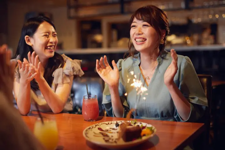 Chính sự cá nhân hóa sẽ làm cho món quà sinh nhật trở nên độc đáo và hài hước hơn