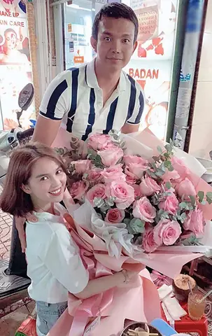 Quà Sinh Nhật Sớm Tiếng Anh Là Gì? Khám Phá Cách Gọi Chuẩn