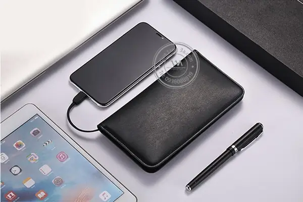 Bí Quyết Chọn Quà Tặng Cao Cấp Cho Khách Hàng: Ghi Dấu Ấn Bền Lâu