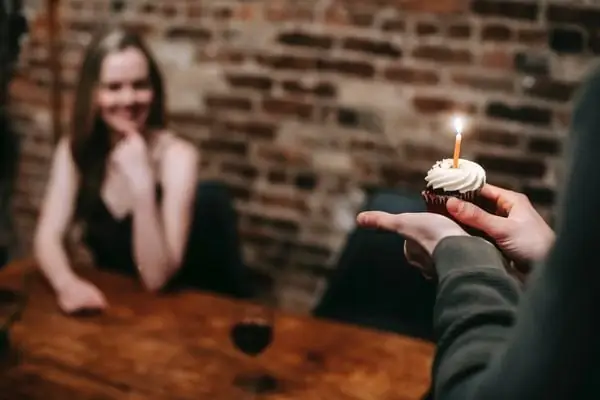 Quà tặng cho ngày 8 3: Hướng dẫn chọn và tặng quà ý nghĩa nhất Quà tặng cho ngày 8 3: Hướng dẫn chọn và tặng quà ý nghĩa nhất