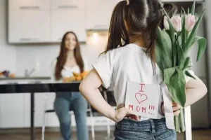 Quà tặng cho ngày 8 3: Hướng dẫn chọn và tặng quà ý nghĩa nhất