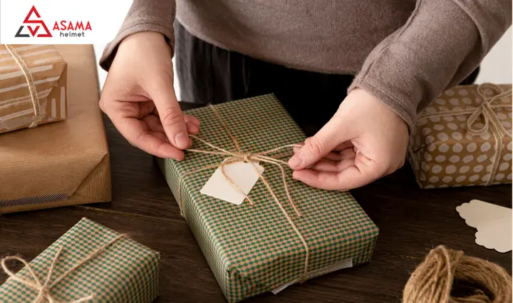 Quà tặng cho tân sinh viên: Gợi ý thiết thực và ý nghĩa Quà tặng cho tân sinh viên: Gợi ý thiết thực và ý nghĩa