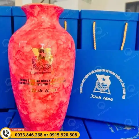 Hướng Dẫn Toàn Diện Chọn Quà Tặng Đại Hội Đoàn Ý Nghĩa & Thiết Thực