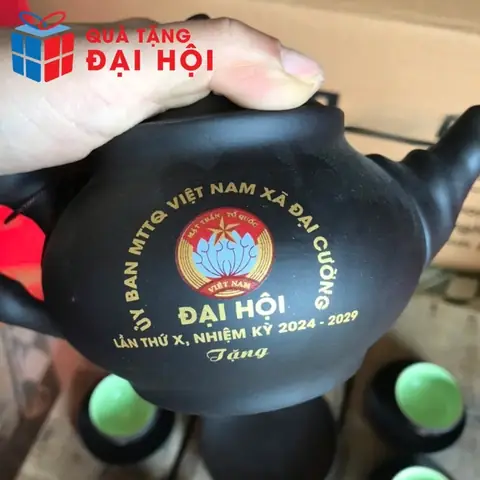 Quà tặng Đại hội Mặt trận Tổ quốc: Hướng dẫn chi tiết & gợi ý phù hợp