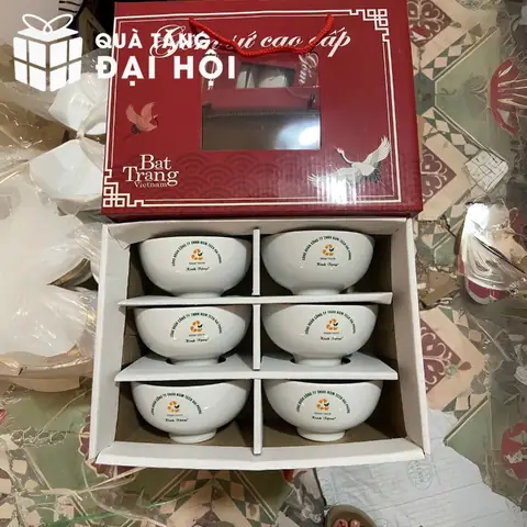 Quà tặng Đại hội Mặt trận Tổ quốc: Hướng dẫn chi tiết & gợi ý phù hợp