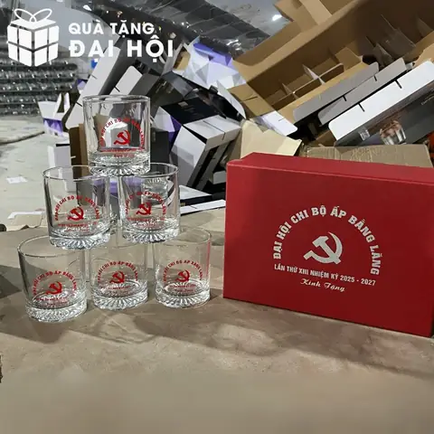 Quà tặng Đại hội Mặt trận Tổ quốc: Hướng dẫn chi tiết & gợi ý phù hợp