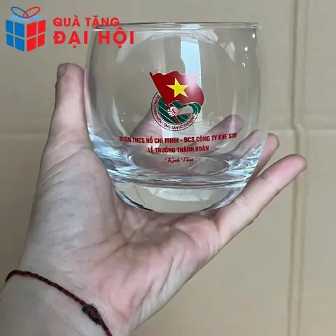 Quà tặng Đại hội Mặt trận Tổ quốc: Hướng dẫn chi tiết & gợi ý phù hợp