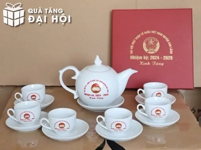 Quà tặng Đại hội Mặt trận Tổ quốc: Hướng dẫn chi tiết & gợi ý phù hợp