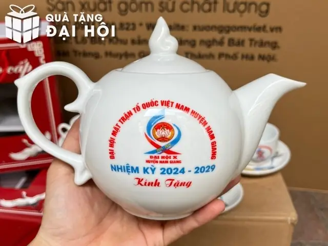 Quà tặng Đại hội Mặt trận Tổ quốc: Hướng dẫn chi tiết & gợi ý phù hợp