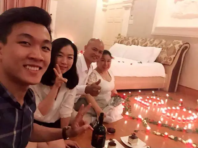 Gợi ý quà tặng đám cưới bạc: Chọn gì cho 25 năm hạnh phúc?