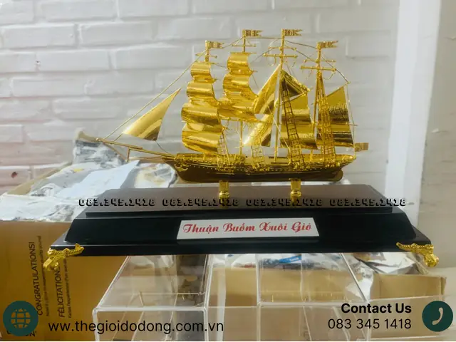 Ý Nghĩa và Cách Chọn Quà Tặng Dát Vàng 24K Sang Trọng