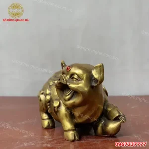 Gợi ý quà tặng hình con heo: Biểu tượng may mắn và thịnh vượng