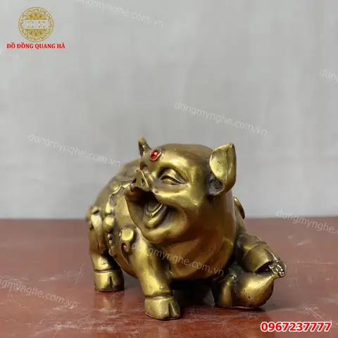 Gợi ý quà tặng hình con heo: Biểu tượng may mắn và thịnh vượng