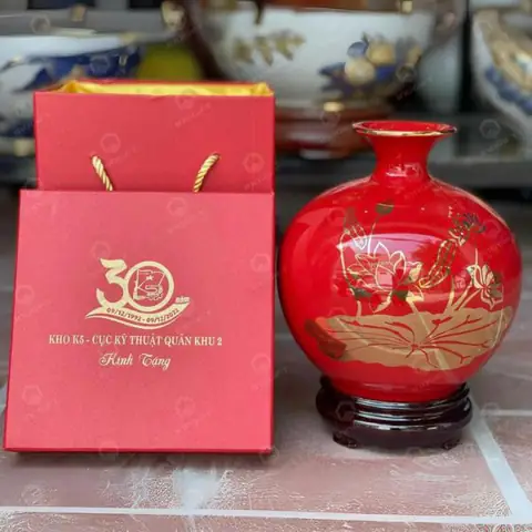 Quà tặng bình hút lộc in logo cho quân đội