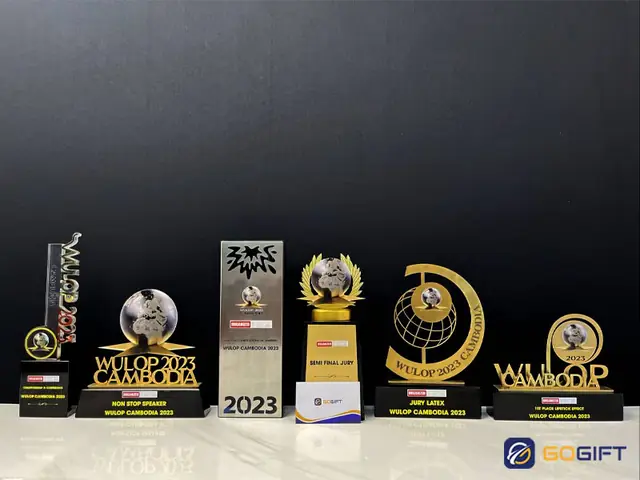 CÃºp lÆ°u niá»m
