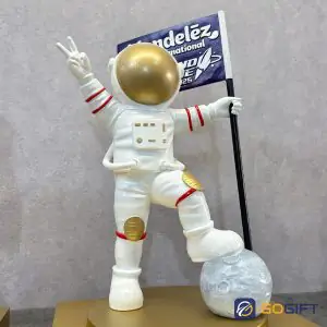CÃºp thiáº¿t káº¿ Mondelez Legend League CTR127 2