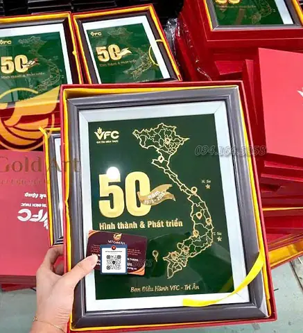 quà tặng kỷ niệm thành lập công ty