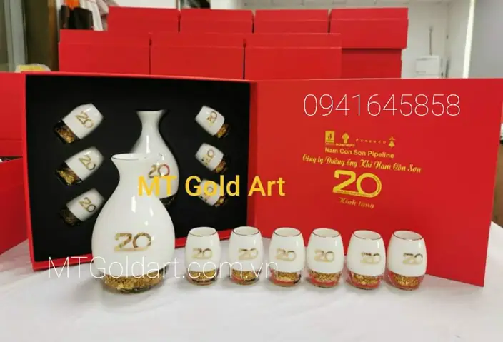 quà tặng kỷ niệm thành lập công ty
