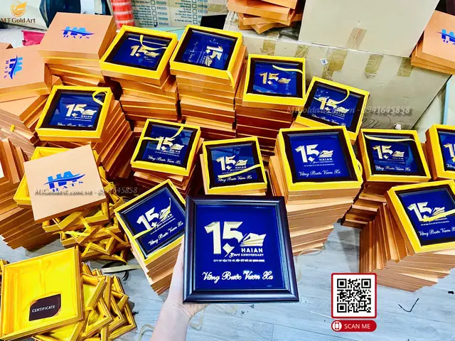 quà tặng kỷ niệm thành lập công ty