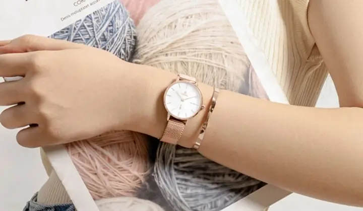 1.2 Đồng hồ