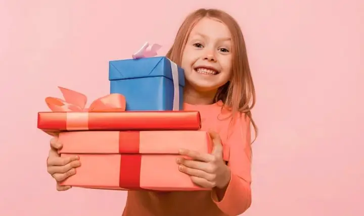 Tuyển Tập Quà Tặng Ngày Gia Đình Việt Nam: Gợi Ý Độc Đáo & Thiết Thực