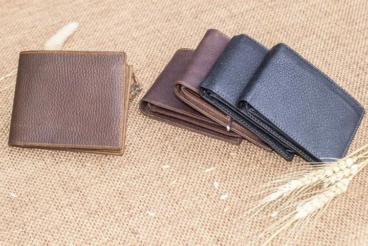 Quà tặng người yêu đi bộ đội: Chọn lựa nào ý nghĩa và thiết thực?