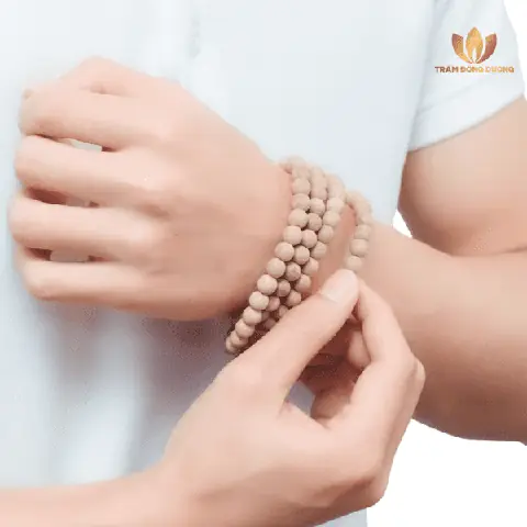 Chọn Quà Tặng Phong Thủy Cho Sếp: Bí Quyết Tạo Dấu Ấn Tinh Tế