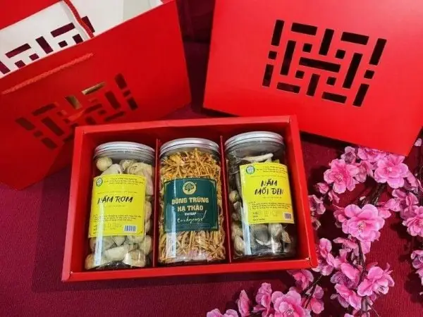 Gợi Ý Quà Tặng Sếp Cuối Năm Ý Nghĩa & Tinh Tế Nhất