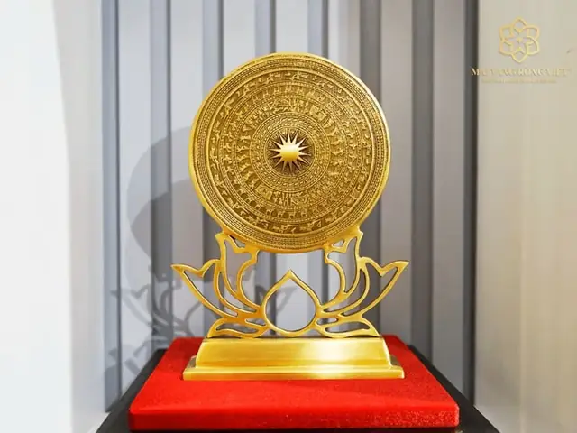 Quà tặng sếp sang trọng: Gợi ý và bí quyết chọn quà tinh tế Quà tặng sếp sang trọng: Gợi ý và bí quyết chọn quà tinh tế