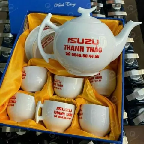 Bộ ấm chén trắng in logo tặng nhân viên