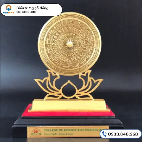 Biểu trưng trống đồng hoa sen quà tặng cán bộ