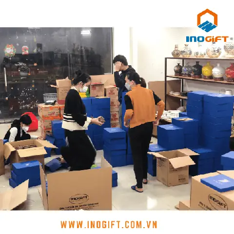 quà tặng sinh nhật công ty