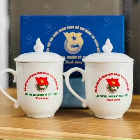 Ly sứ quà tặng đại hội Đoàn Thanh Niên Giá Rẻ
