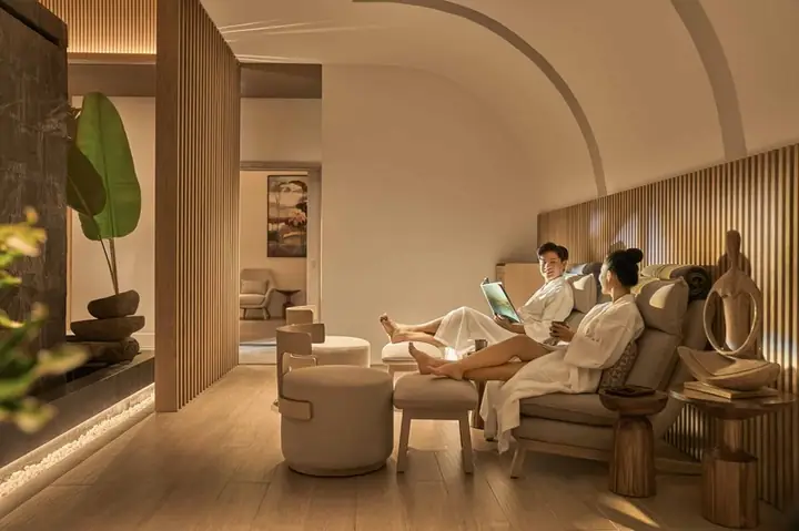 Chọn Quà Tặng Tri Ân Nhân Viên: Hơn 15 Ý Tưởng Nâng Tầm Giá Trị