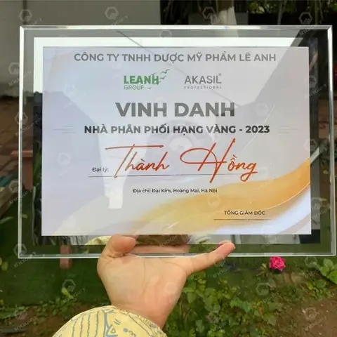 Quà Tặng Year End Party: Hướng Dẫn Chọn Lựa Ý Nghĩa và Ấn Tượng