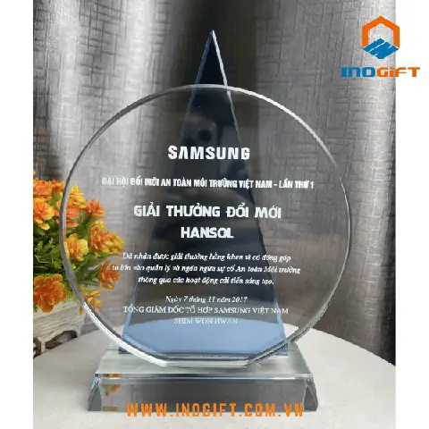 Quà Tặng Year End Party: Hướng Dẫn Chọn Lựa Ý Nghĩa và Ấn Tượng