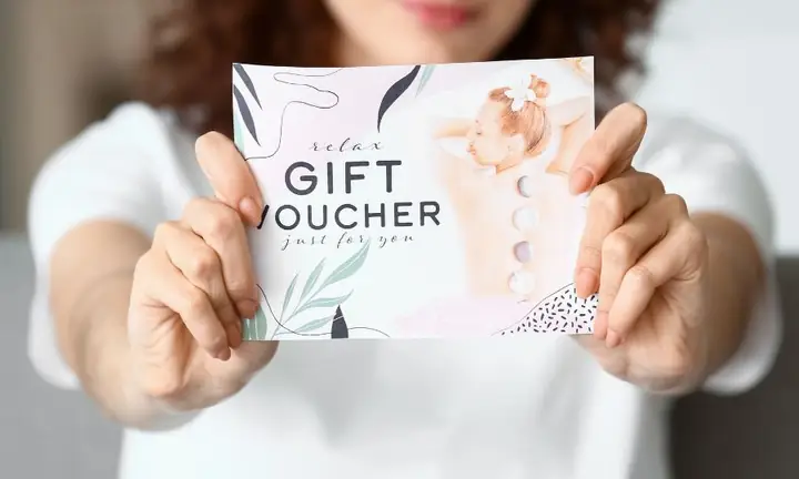 Quà Tết Cho Đồng Nghiệp: 25+ Gợi Ý Tinh Tế & Cách Chọn Quà Tết Cho Đồng Nghiệp: 25+ Gợi Ý Tinh Tế & Cách Chọn