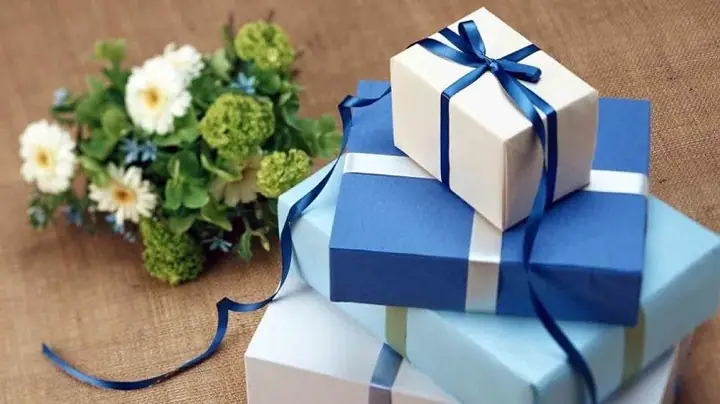 Hướng Dẫn Chọn Quà Tết Cho Trẻ Em: Gợi Ý Độc Đáo Và Thiết Thực
