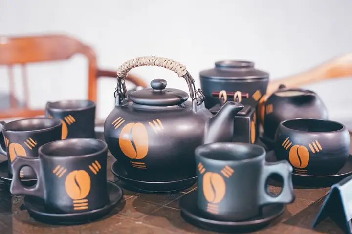 Bộ ấm trà sang trọng Bộ ấm trà sang trọng