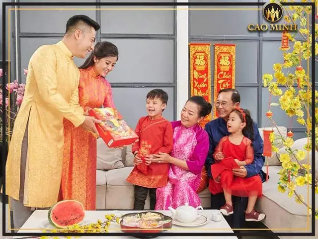 Chọn quà Tết ra mắt nhà người yêu: Hướng dẫn chi tiết và những lưu ý quan trọng