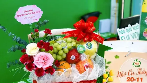 7. Giỏ hoa quả 7. Giỏ hoa quả