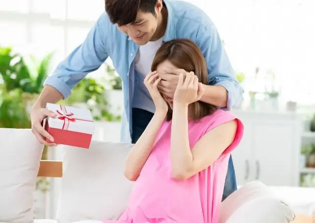 30+ Gợi Ý Quà Valentine Cho Bà Bầu Tinh Tế Và Ý Nghĩa