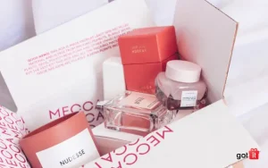 Quà Valentine cho Cặp Đôi Yêu Xa: Gợi Ý Độc Đáo, Ý Nghĩa, Gắn Kết