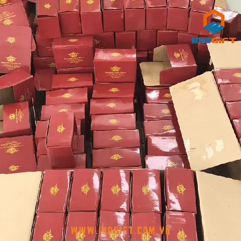 Làm Thế Nào Để Sản Xuất Ly Sứ Quà Tặng Độc Đáo & Chất Lượng?