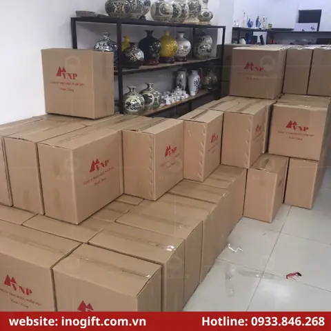 Làm Thế Nào Để Sản Xuất Ly Sứ Quà Tặng Độc Đáo & Chất Lượng?