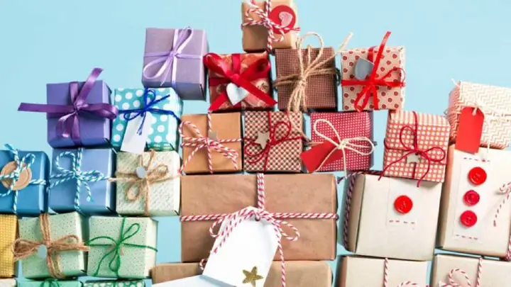 Chọn Shop Bán Quà Sinh Nhật TPHCM: Đánh Giá Chi Tiết Các Địa Chỉ