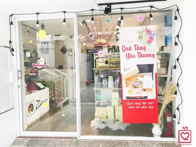 Chọn shop quà tặng 20 10 uy tín ở TP.HCM: Hướng dẫn chi tiết